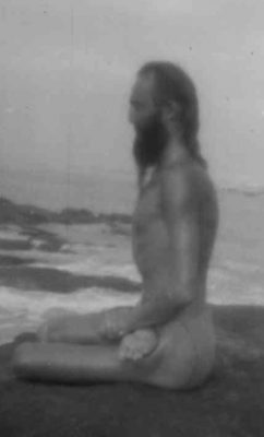 Swami Ramanagiri meditating