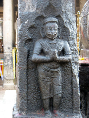 An image of King Vallalan carved on a mantapam pillar in the Arunachaleswarar Temple 