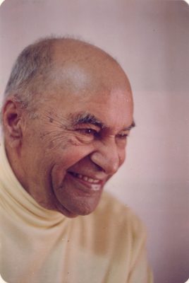 Papaji teaching, 1992