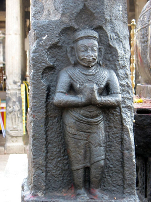 An image of King Vallalan carved on a mantapam pillar in the Arunachaleswarar Temple